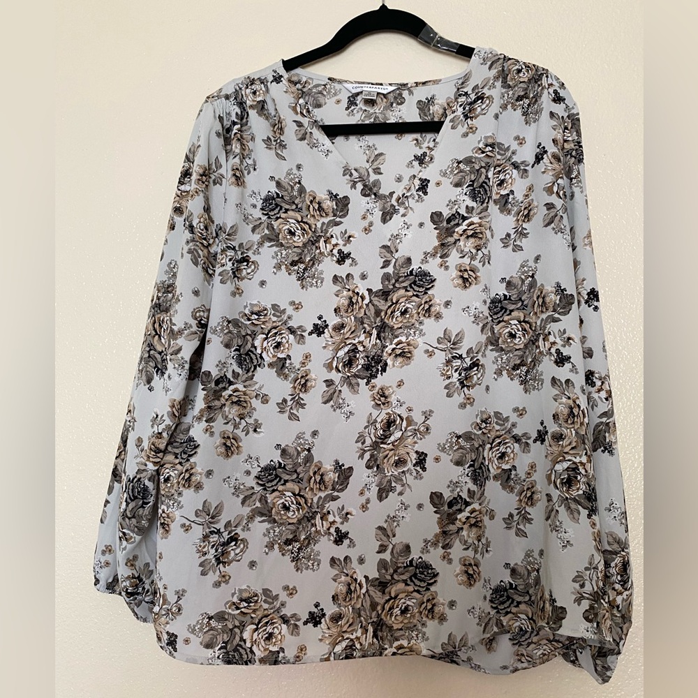 Counterparts Floral V-Neck Blouse - Gray and Black Size XL